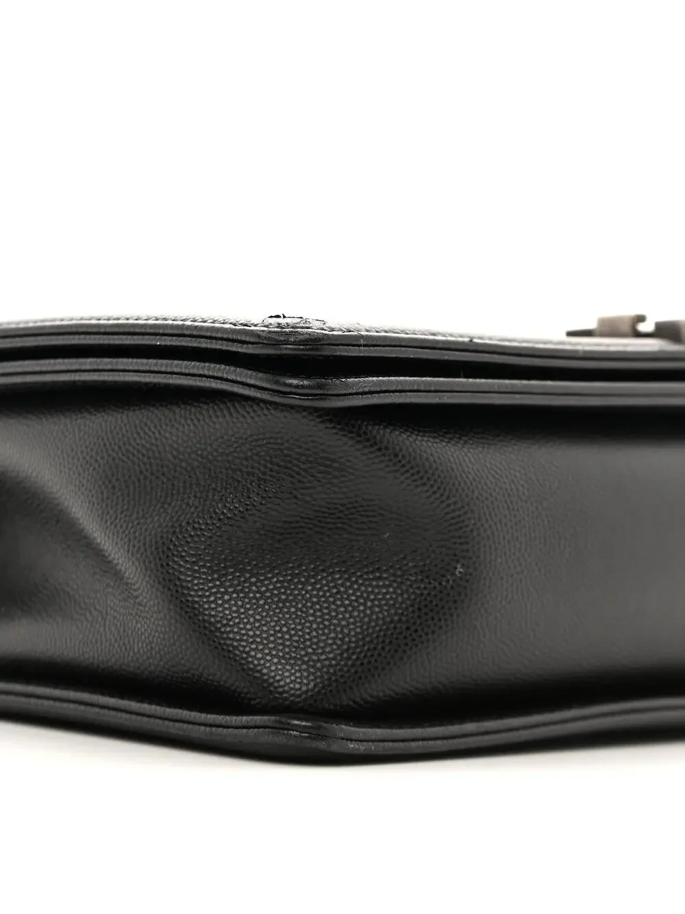 Chanel Caviar Quilted New Medium Boy #321971C28B